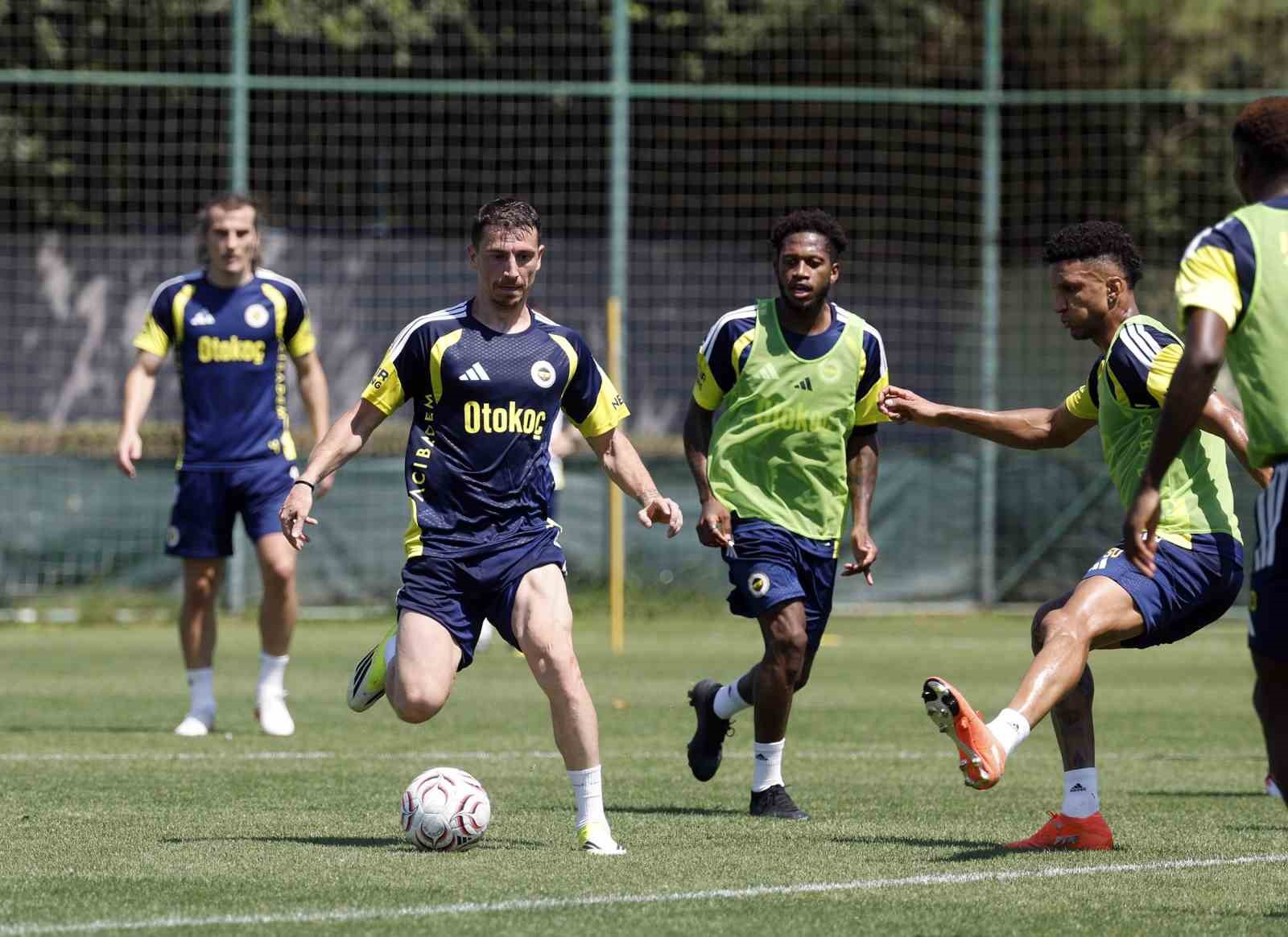 Fenerbahçe, Sturm Graz rövanşının hazırlıklarına ara vermeden başladı
