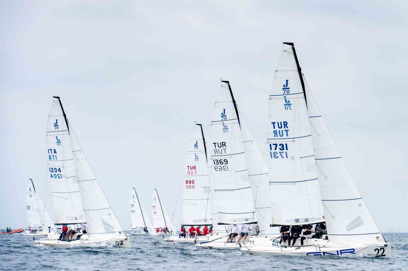 TAYK-Eker Olympos Regatta’da J70 etabı tamamlandı
