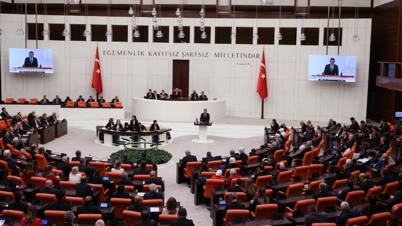 Meclis'te tarihi oylama! “Terörsüz Türkiye” yasası kabul edildi