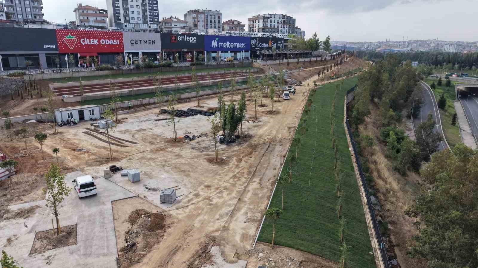 Çayırova’da park ve yeşil alanlar yenileniyor