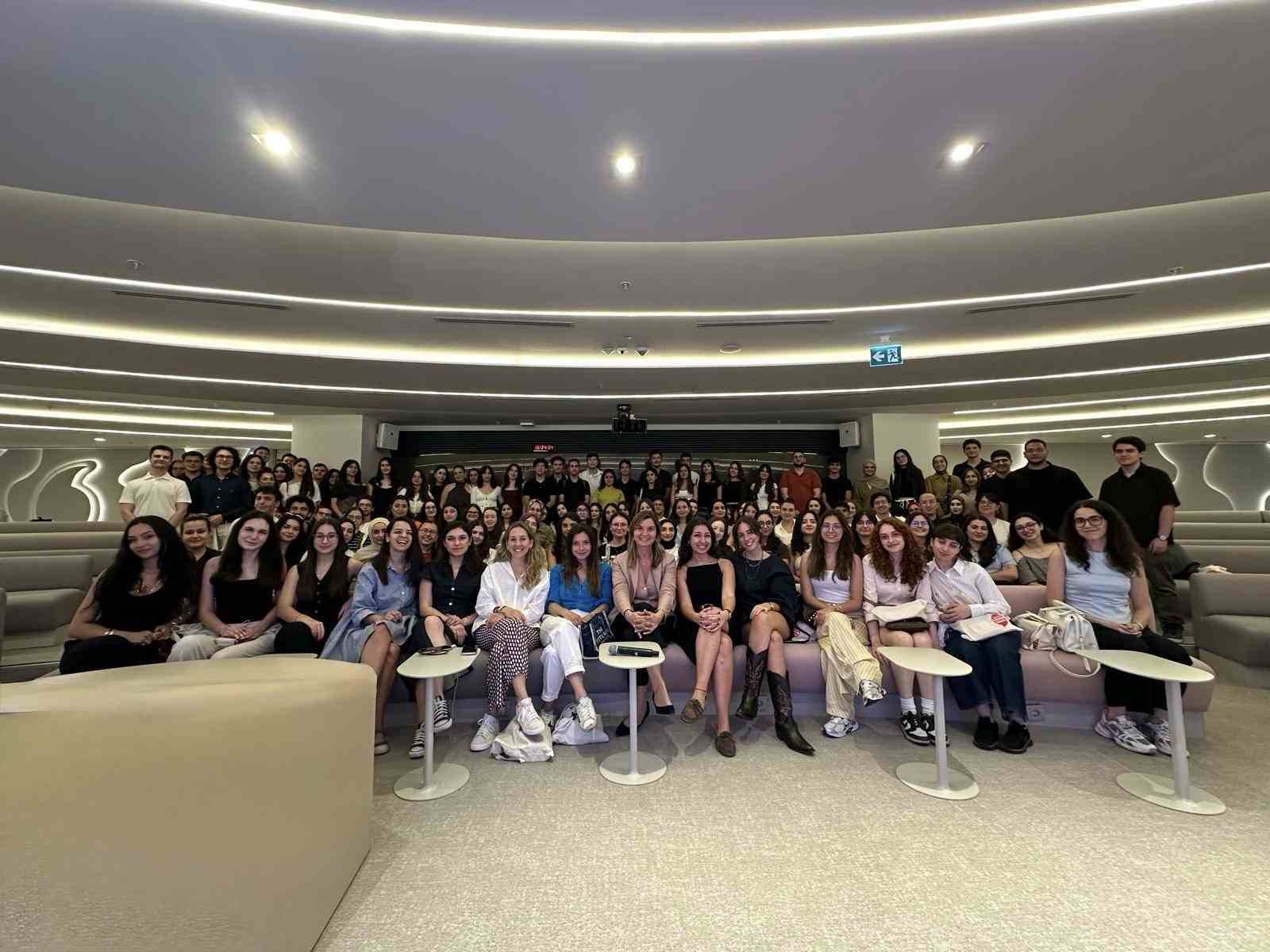 "Vodafone Yaz Kampüsü" 3 bini aşkın gencin katılımıyla tamamlandı
