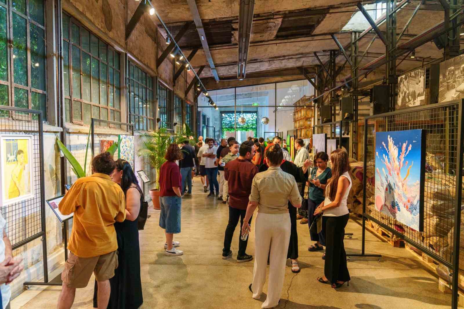 Espressolab Roastery çağdaş sanat sergisine ev sahipliği yapıyor