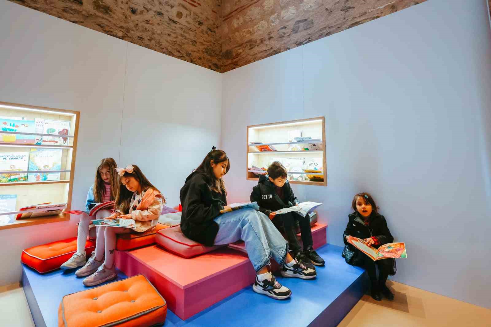 650 bin ziyaretçiyi ağırlayan Rami Çocuk ve Sanat Bienali sona erdi

