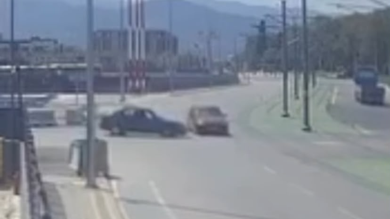Stadyum yolunda korkutan kaza!