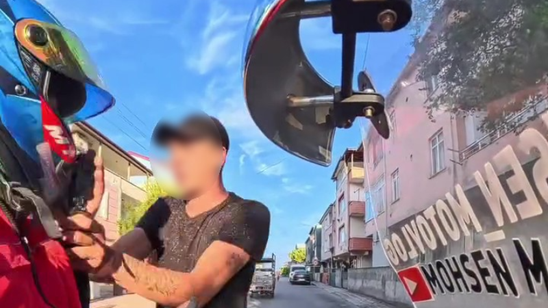 "Seni gebertirim" dedi, motokuryeye saldırdı