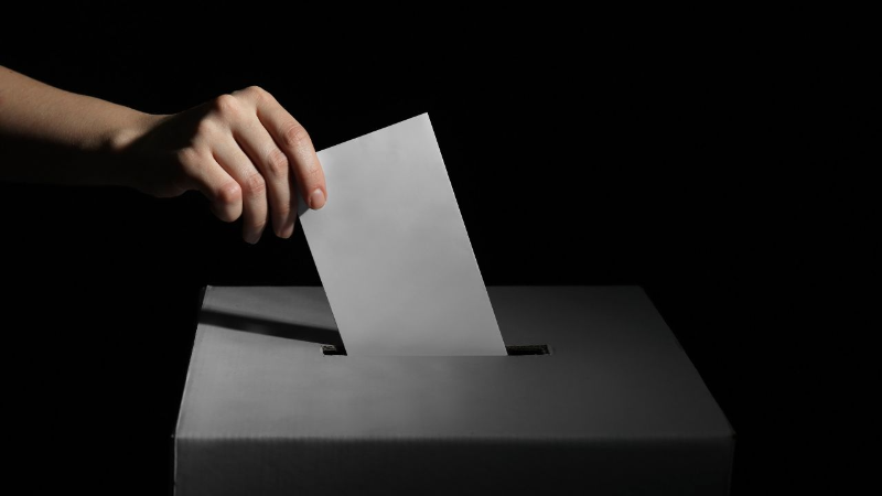Seçim anketi: AK Parti yüzde 32,2 ile ilk sırada