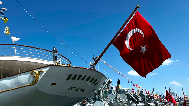 Atatürk'ün yatı Savarona Kocaeli'de!