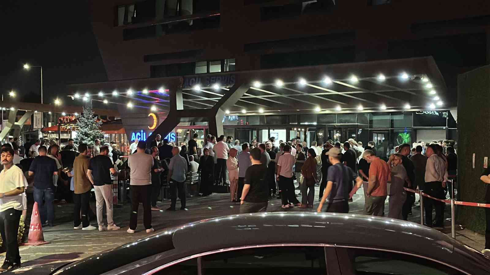 Üvey oğlu tarafından tabancayla vurulan baba hayatını kaybetti