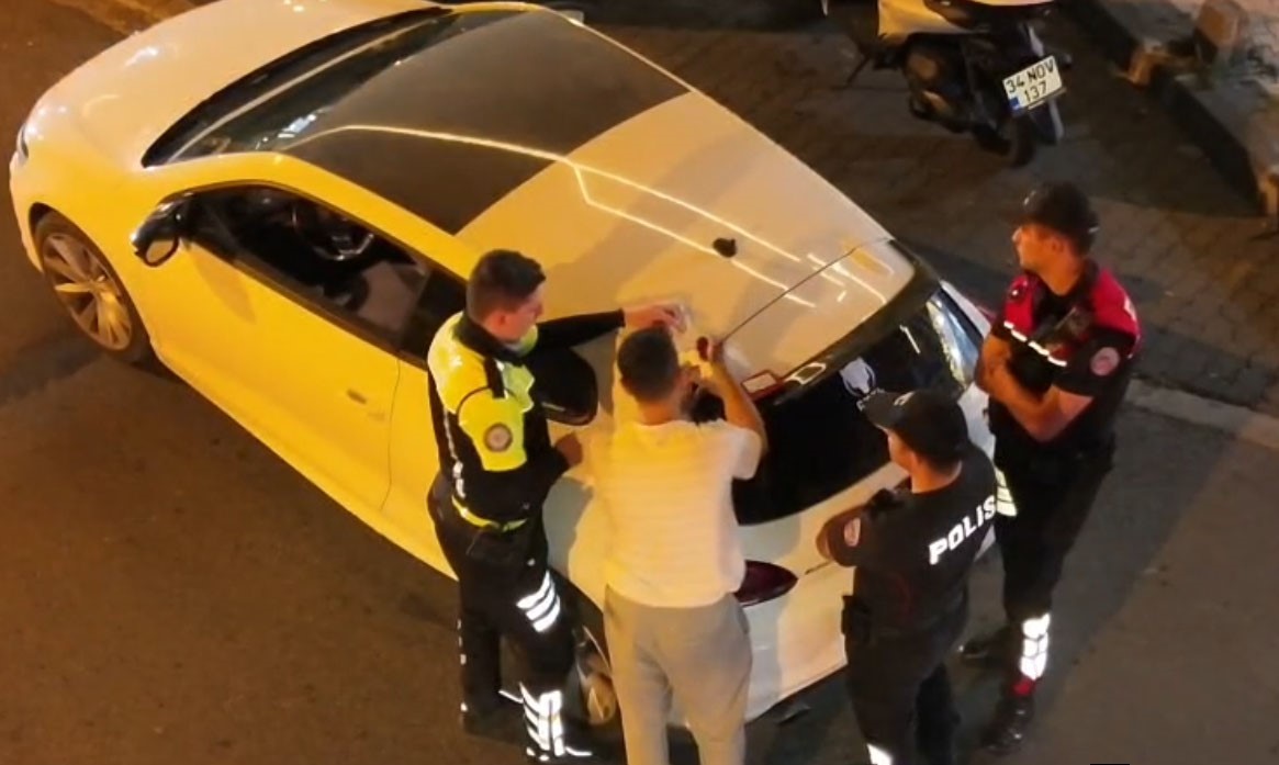 Başakşehir’de gürültü şikayetleri polisi harekete geçirdi: 43 araca 248 bin lira ceza