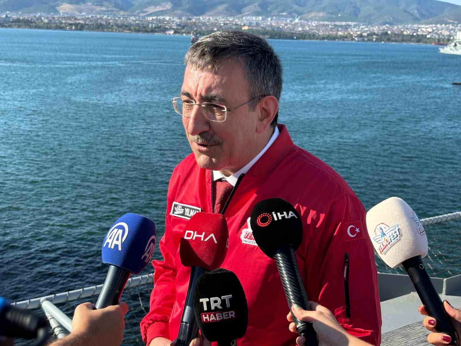 Cumhurbaşkanı Yardımcısı Cevdet Yılmaz: "Güçlü olmak zorundayız"
