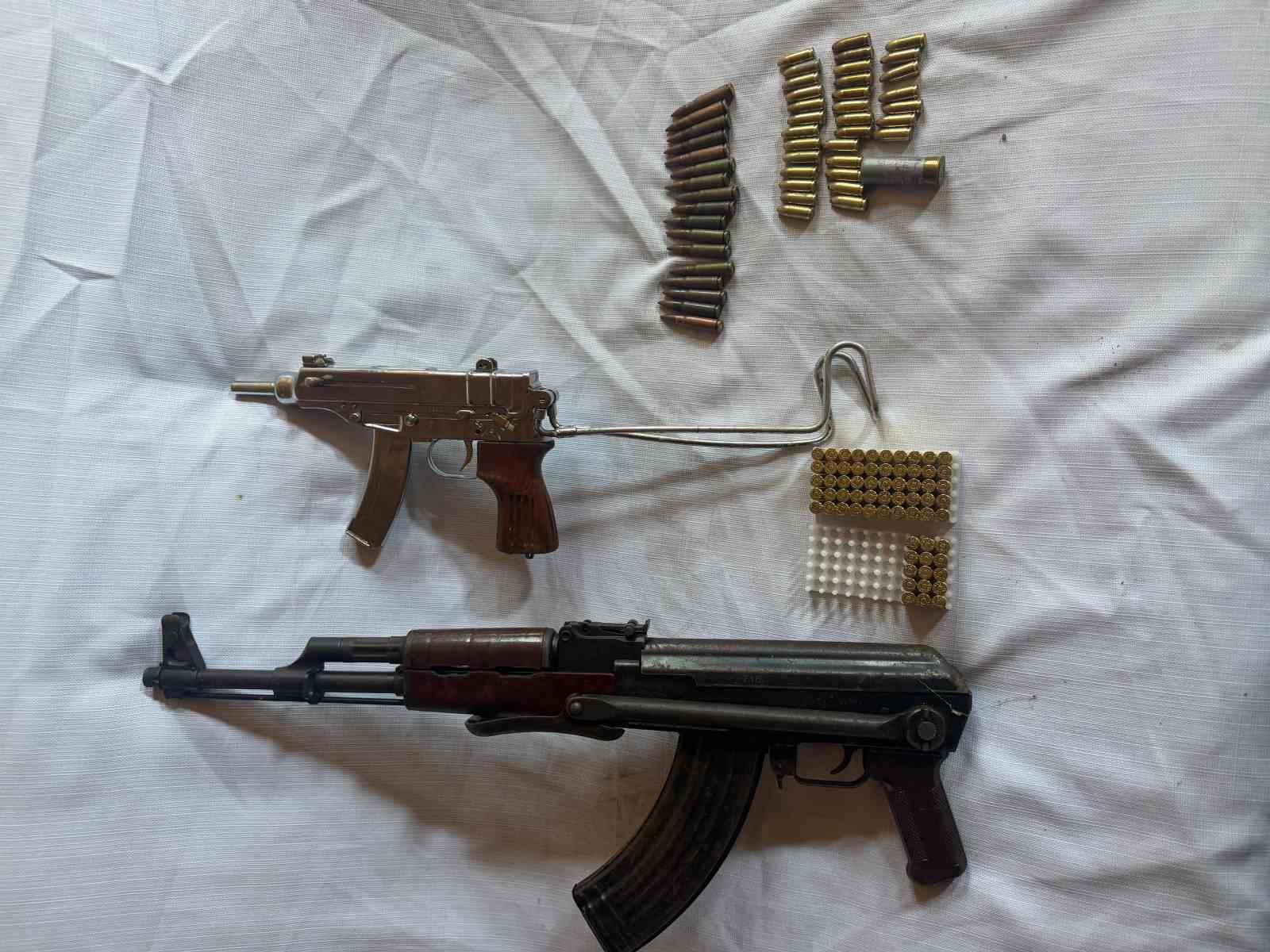 Yeni nesil suç örgütüne yönelik operasyonda 3 olayın şüphelisi yakalandı
