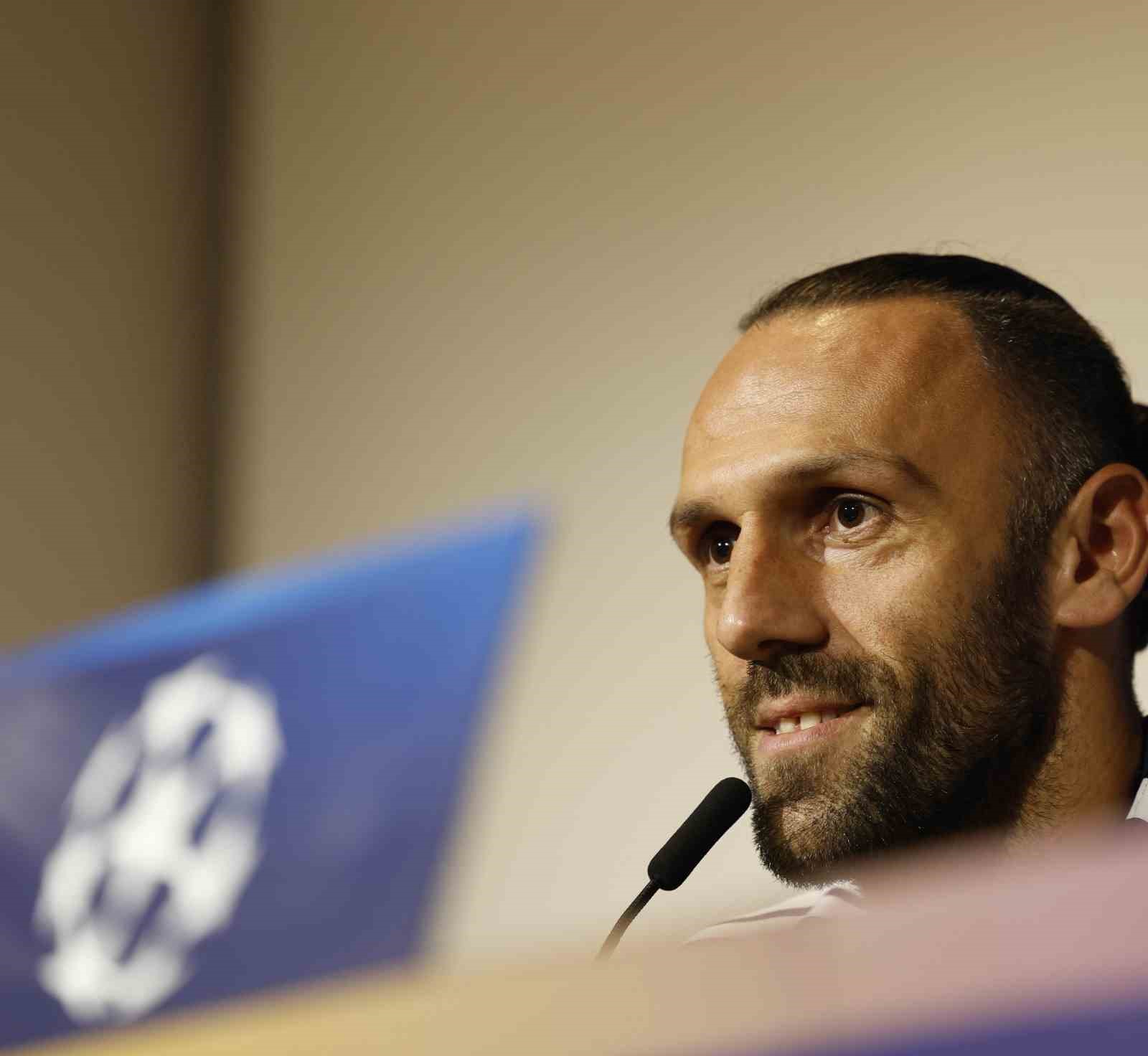 Vedat Muriqi: "Fenerbahçe’yi Şampiyonlar Ligi’ne taşımak istiyoruz"
