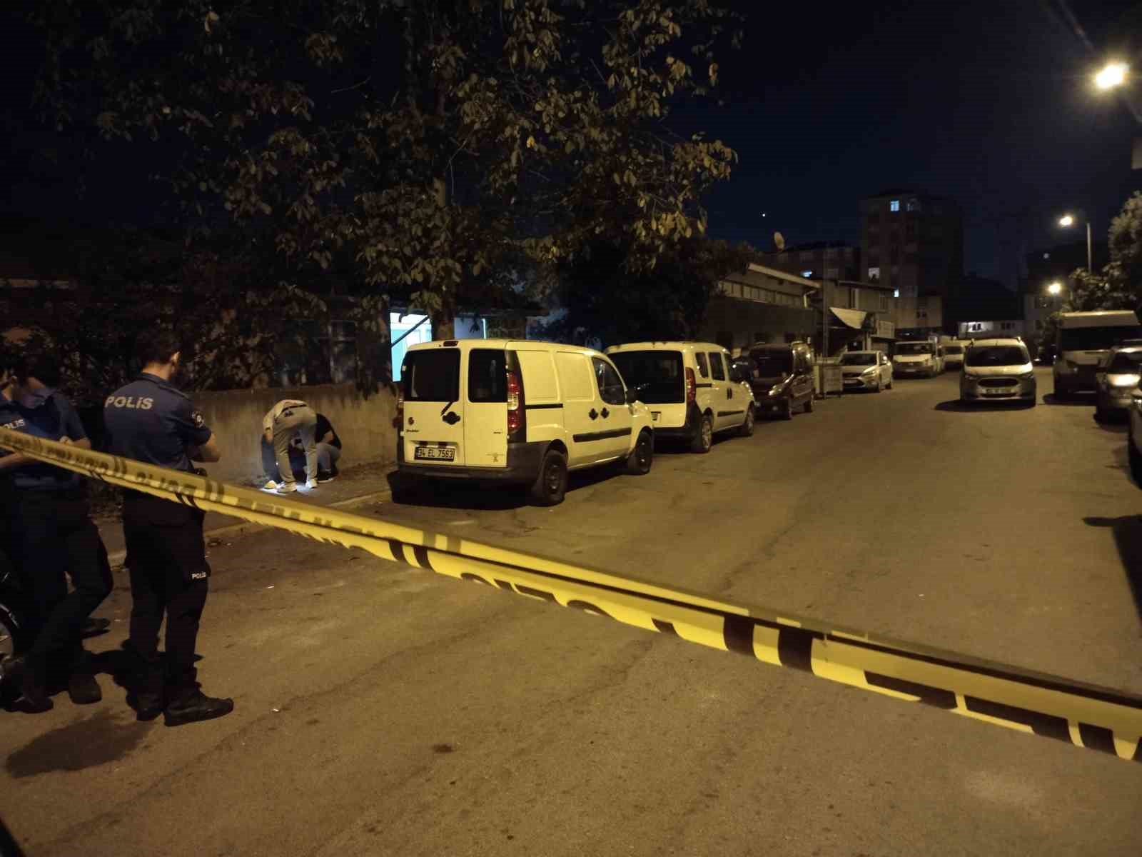 Ataşehir’de gecekonduya silahlı saldırı
