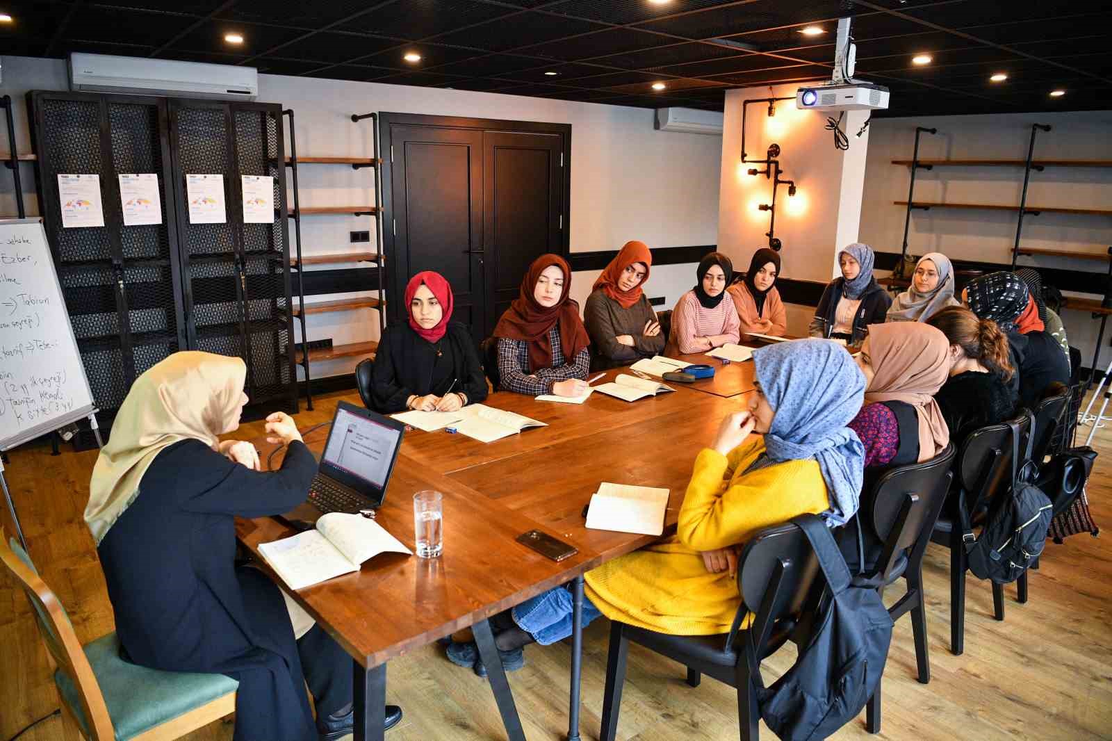 TÜRGEV yükseköğretim yurt başvuruları başladı