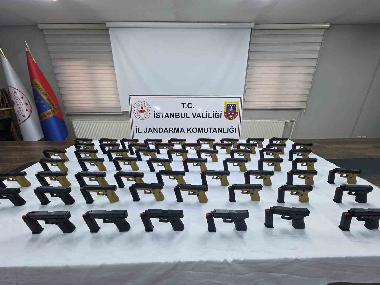 Alıcı kılığına giren jandarma ekiplerinden silah kaçakçılarına darbe: 1 gözaltı