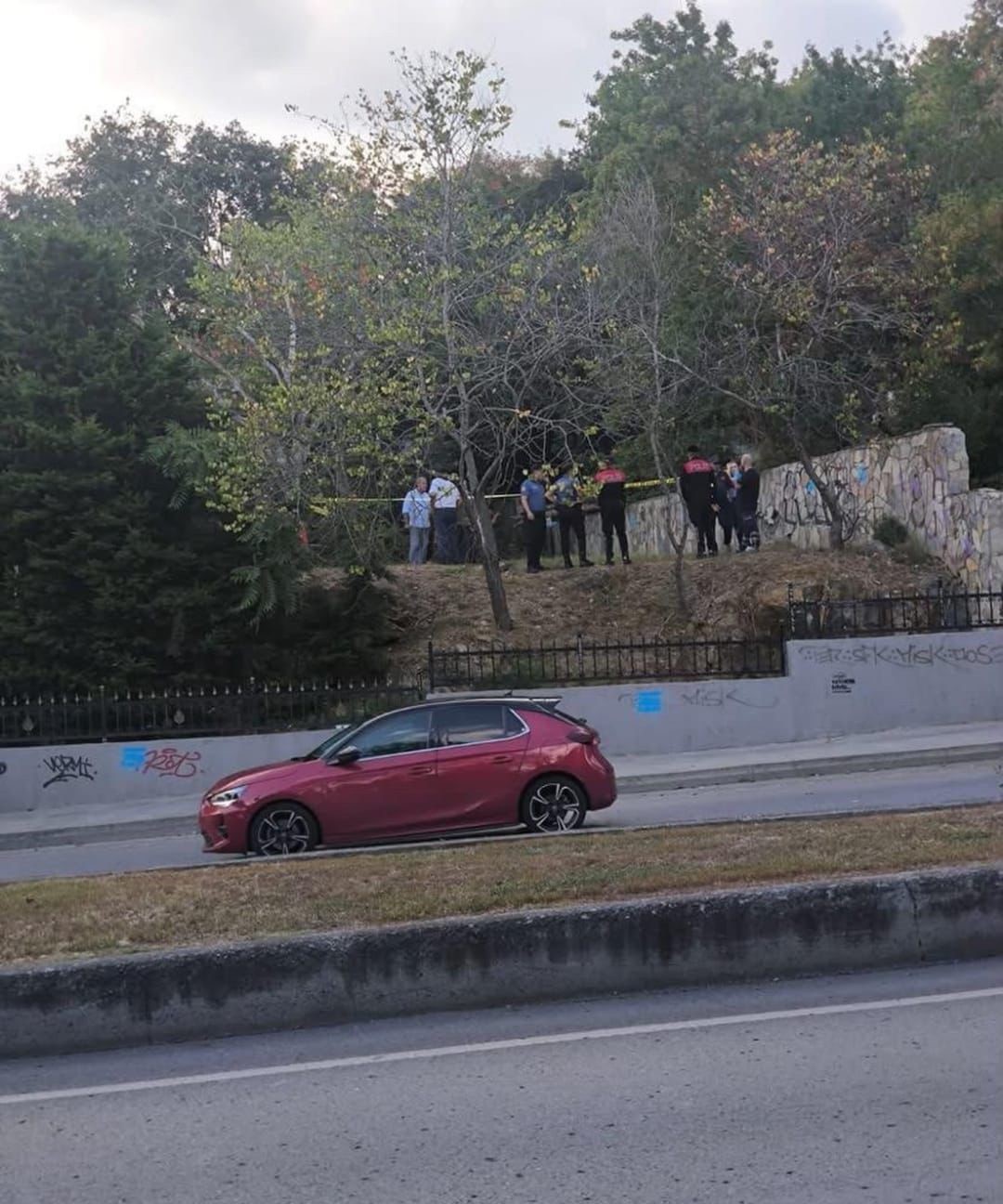 Sarıyer’de parkta bir kişi ölü halde bulundu
