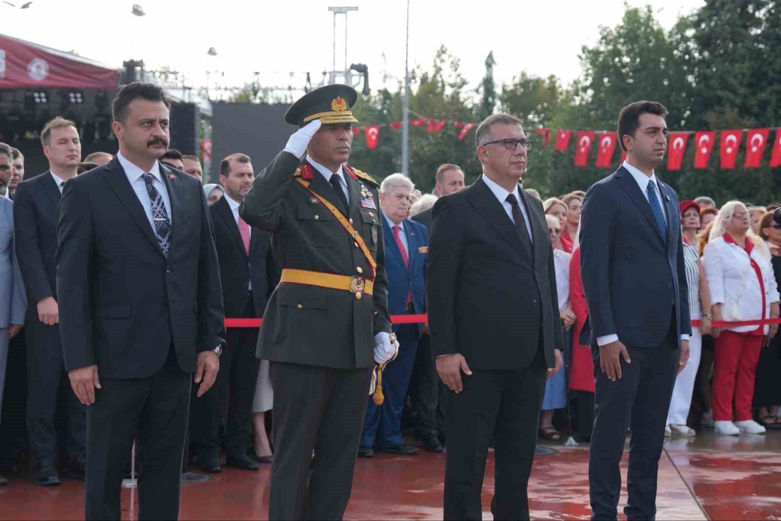 Tuzla’da 30 Ağustos Zafer Bayramı coşkusu törenlerle başladı