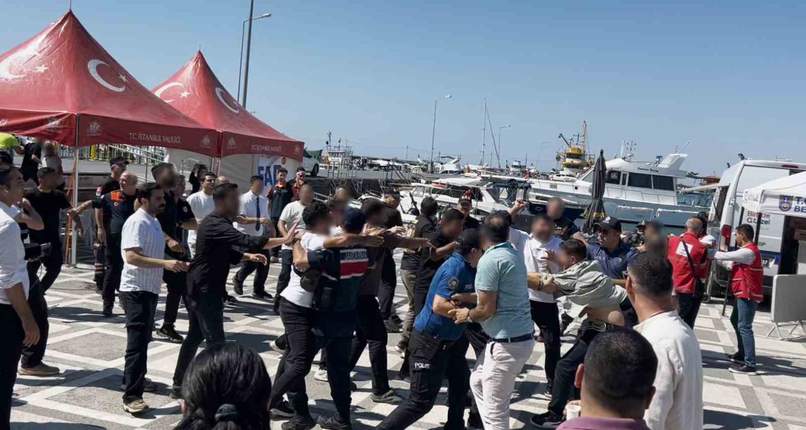 Silivri’de gergin anlar: Basın mensuplarına saldırı kamerada