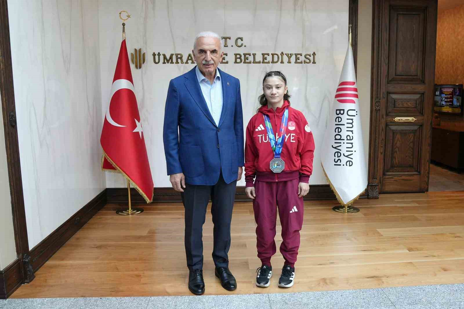 Ümraniyeli sporculardan uluslararası arenada büyük başarı
