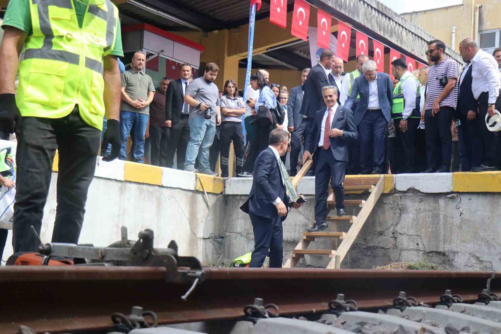 Şehir tarihini değiştirecek proje: Raylar yerin altına iniyor
