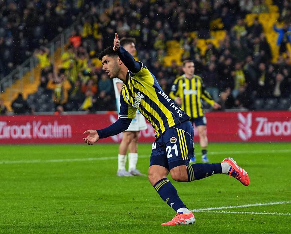 Marco Asensio, ameliyat olacağı yönündeki haberleri yalanladı
