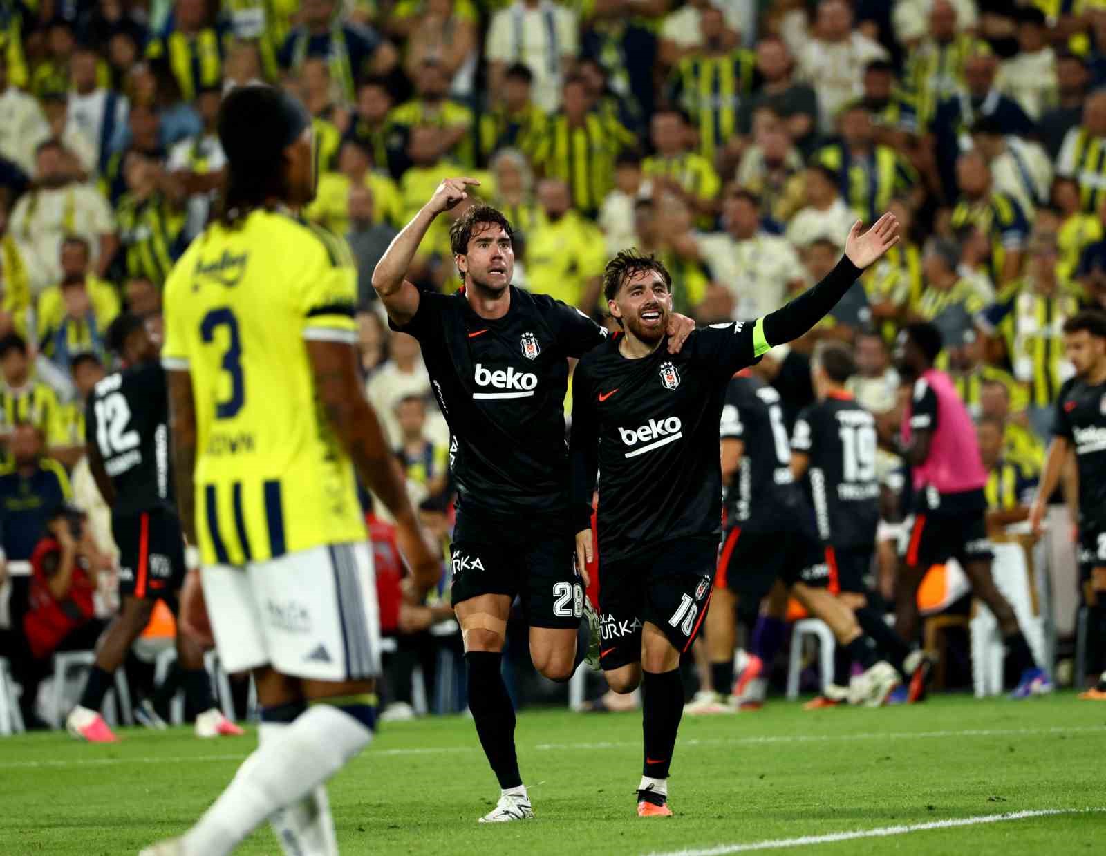 Trendyol Süper Lig: Fenerbahçe: 1 - Beşiktaş: 2 (Maç sonucu)