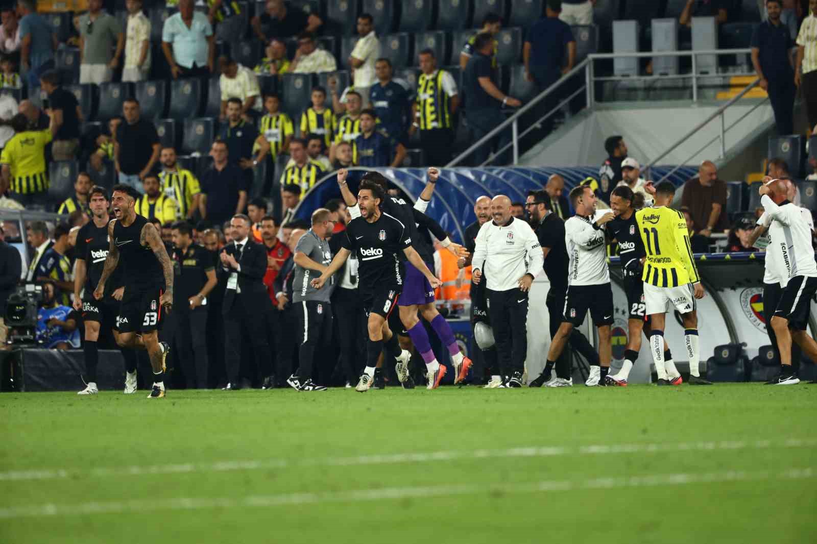 Fenerbahçe, ligde 2 maç sonra Beşiktaş’a kaybetti