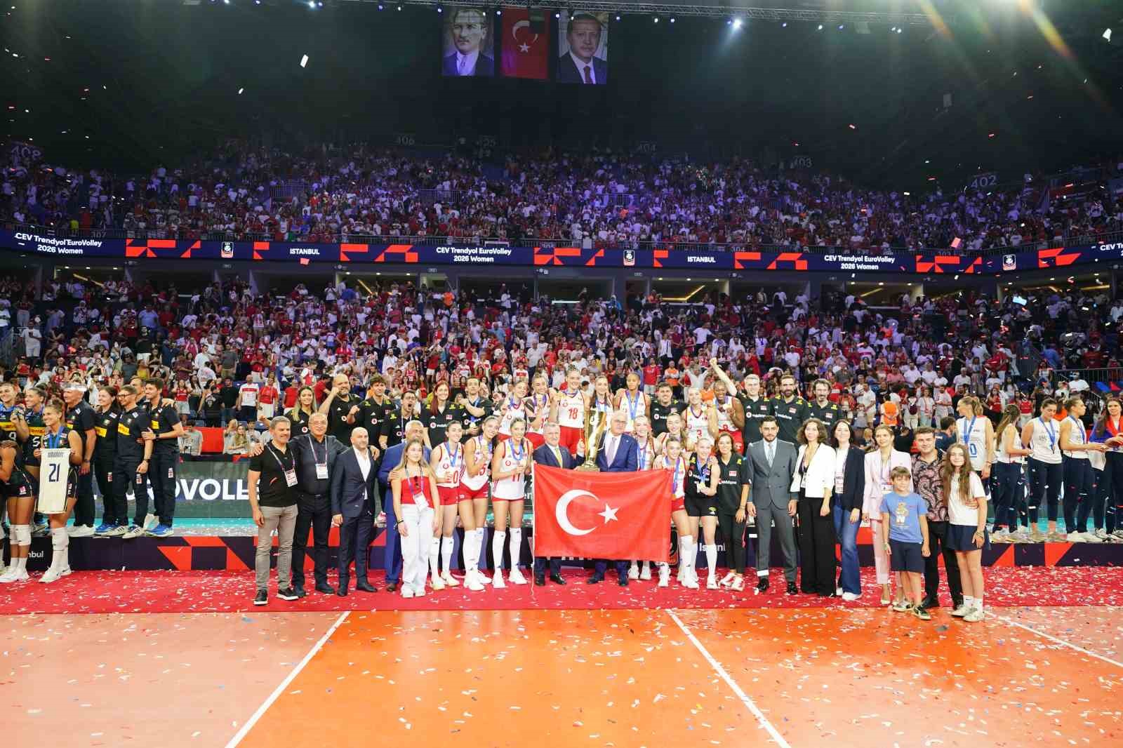 CEV Avrupa Şampiyonası’nda şampiyon Türkiye
