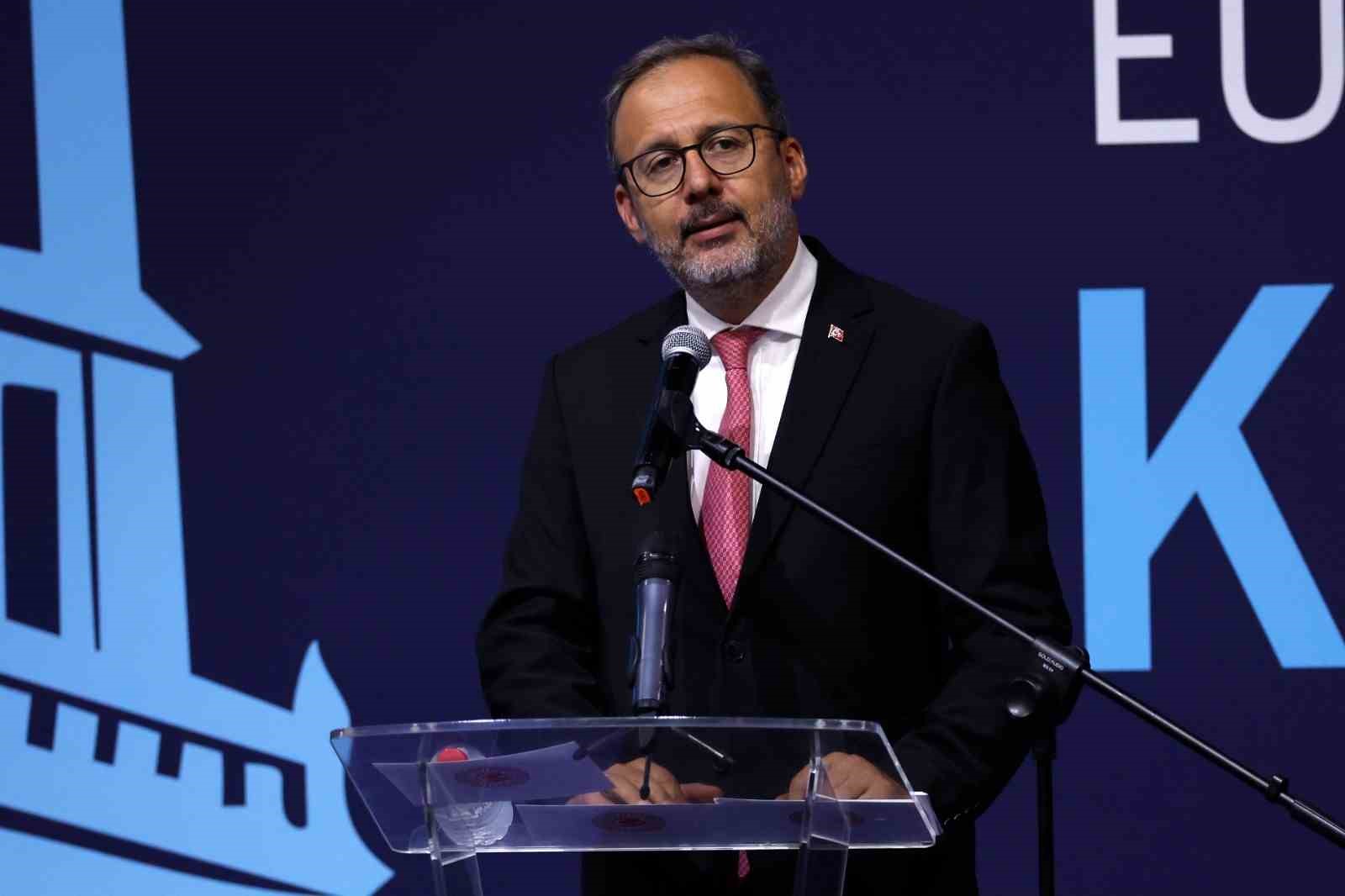 Kasapoğlu: "Belediyeler engelli bireyler için daha fazla çalışmalı"