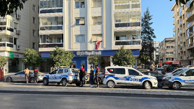 İzmir'de banka soygunu iddiası polisi harekete geçirdi
