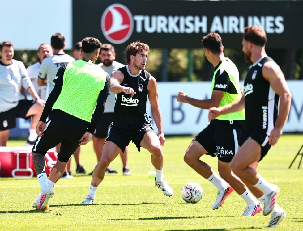 Beşiktaş, Erzurumspor FK maçı hazırlıklarını sürdürdü
