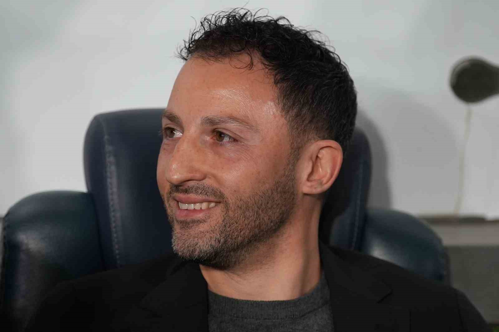 Domenico Tedesco’nun Bologna macerası 4 maç sürdü
