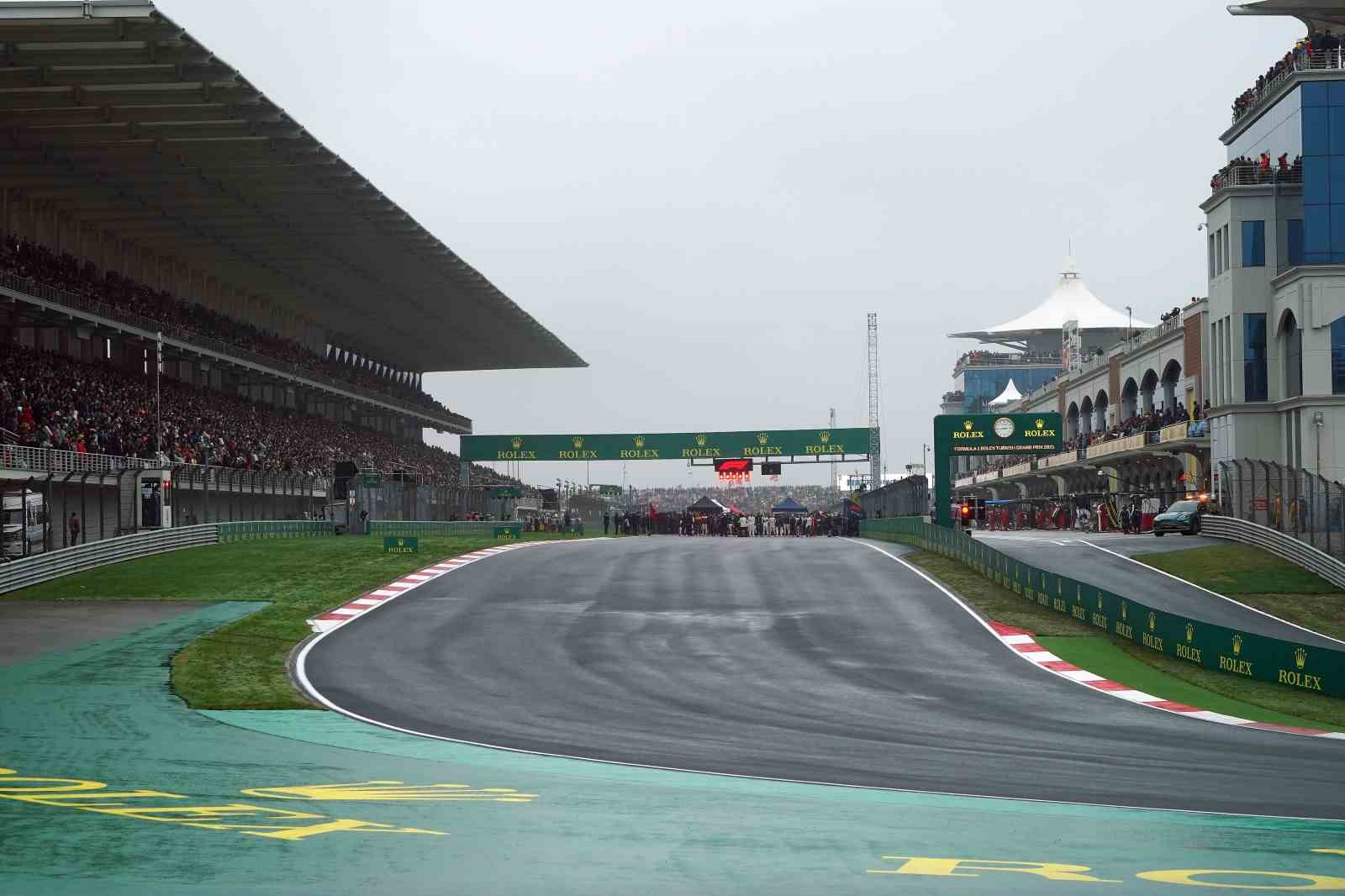 Formula 1’de Türkiye Grand Prix’si 1-3 Ekim 2027 tarihlerinde yapılacak