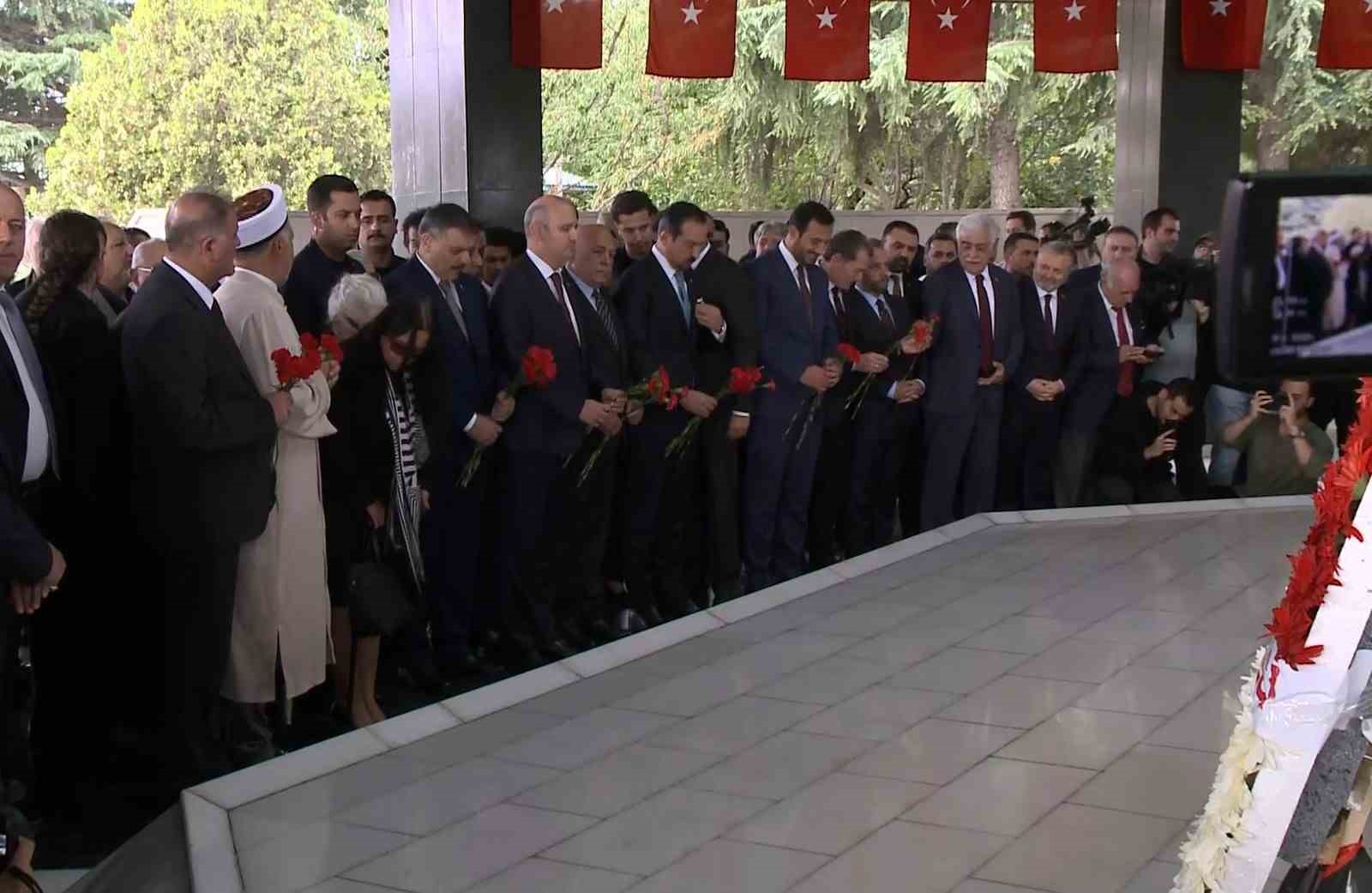 Adnan Menderes ve arkadaşları vefatlarının 65’inci senesinde kabirleri başında anıldı
