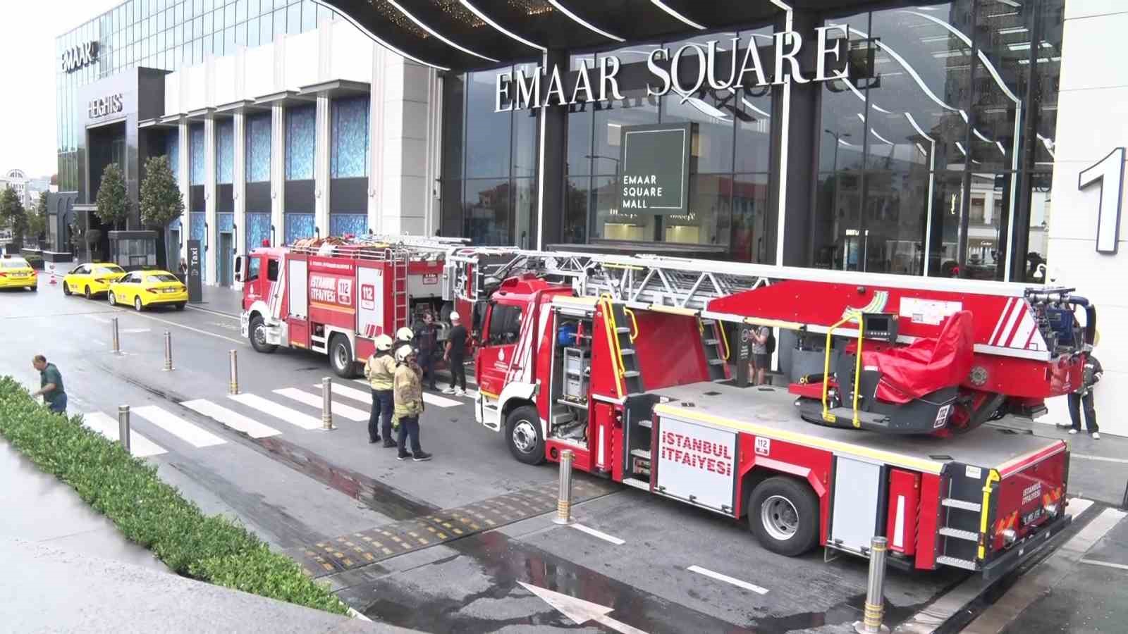 Emaar AVM’de yangın paniği
