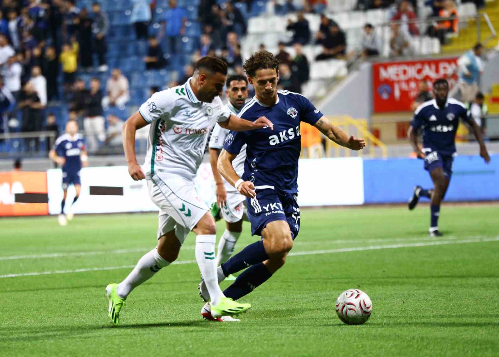 Trendyol Süper Lig: Kasımpaşa: 0 - Konyaspor: 0 (Maç devam ediyor)
