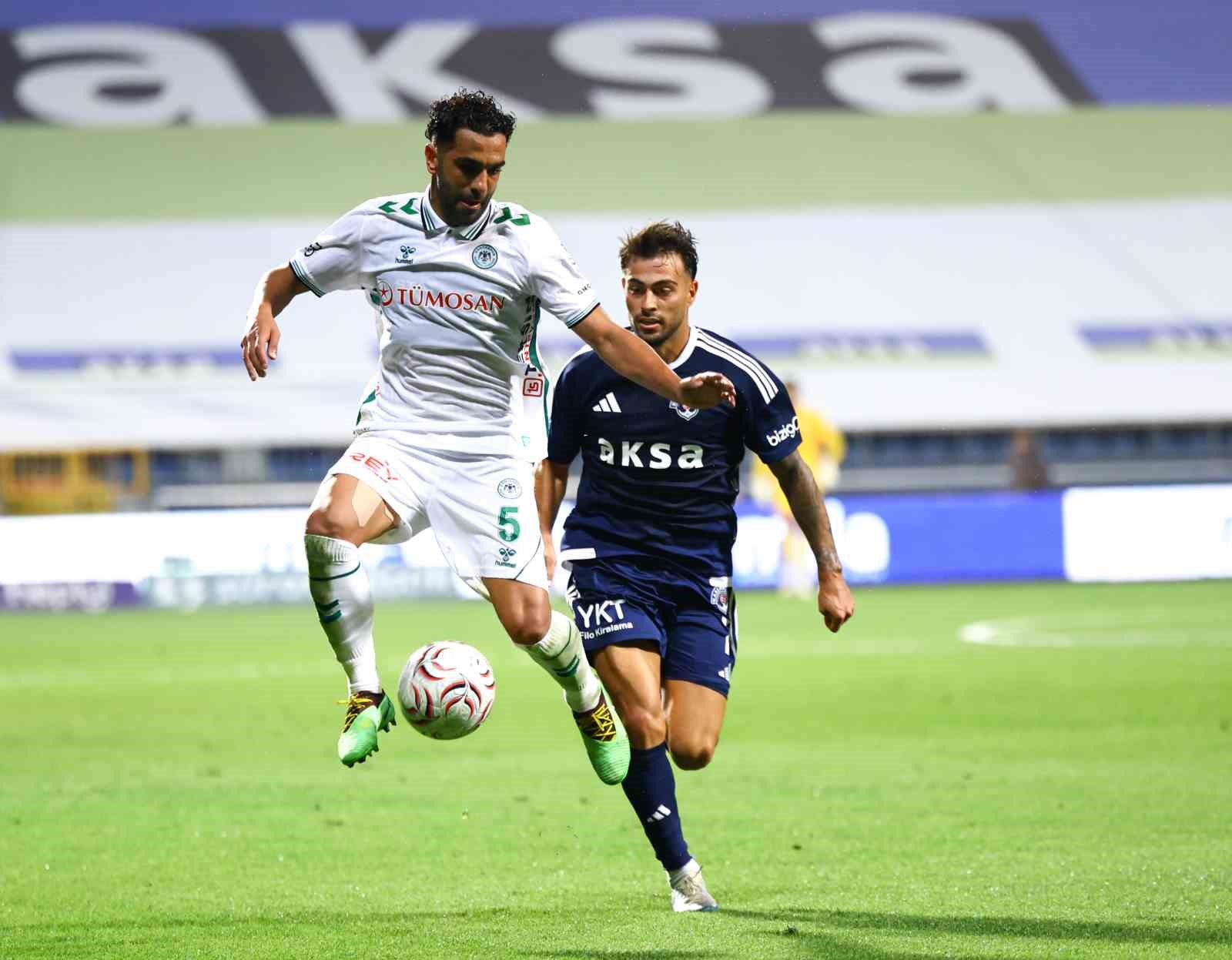 Trendyol Süper Lig: Kasımpaşa: 0 - Konyaspor: 0 (İlk yarı)
