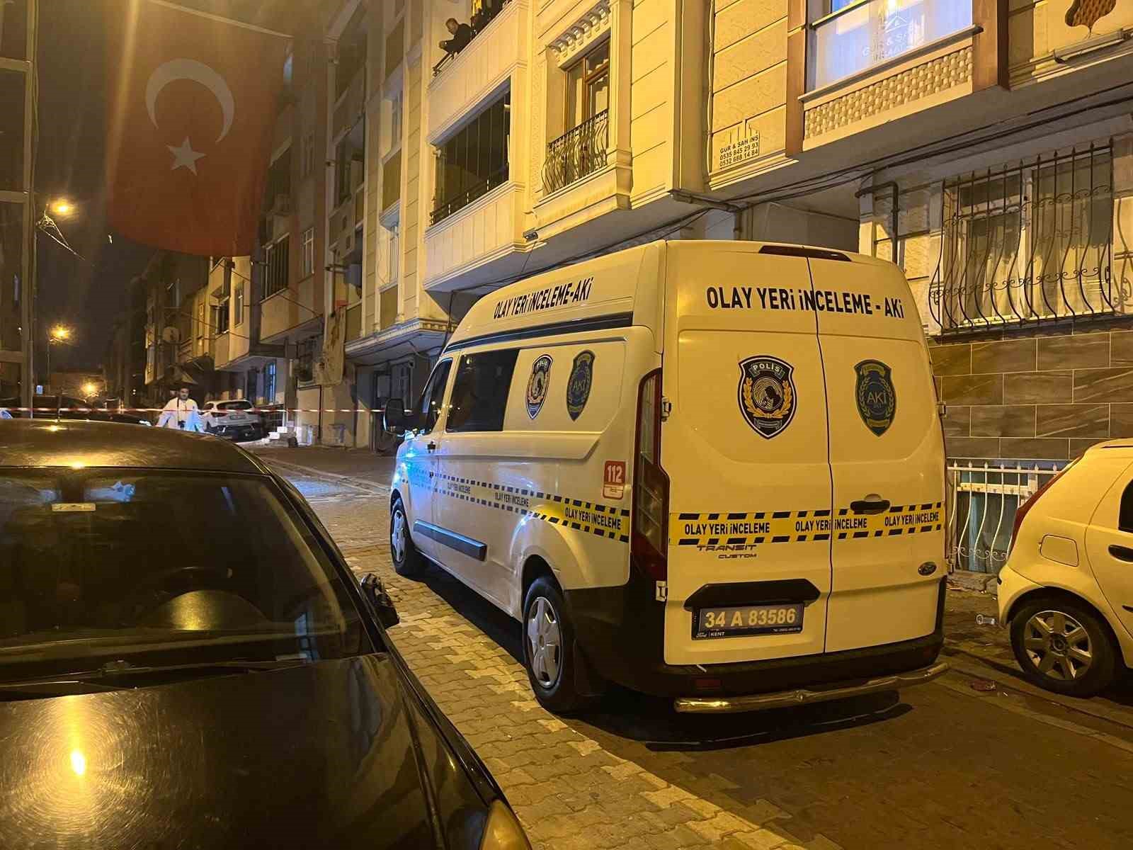 Esenyurt’ta asker eğlencesinde ortalık karıştı : 2 yaralı
