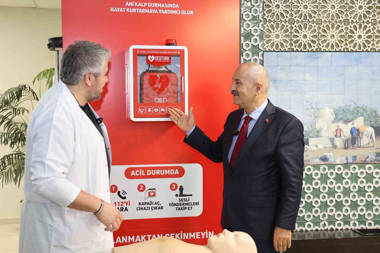 Kalp durmasına karşı saniyelerle yarışılacak