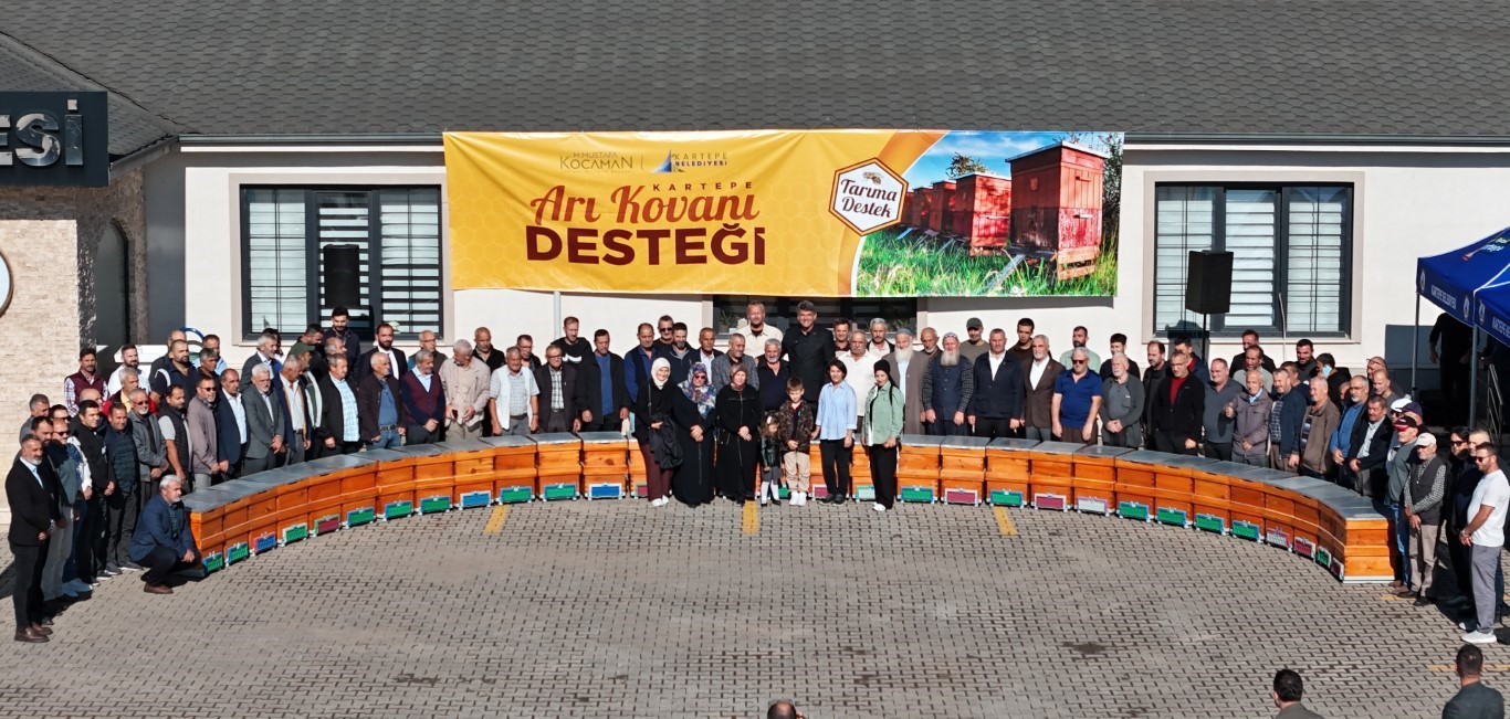 Kartepe’de 125 arıcıya 250 takım kovan desteği
