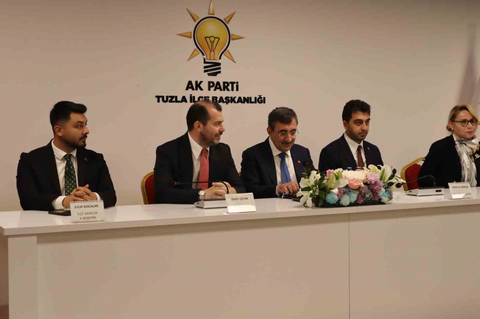 Cumhurbaşkanı Yardımcısı Yılmaz: "Savunma sanayisinde bir değişim değil devrim yaşandı"
