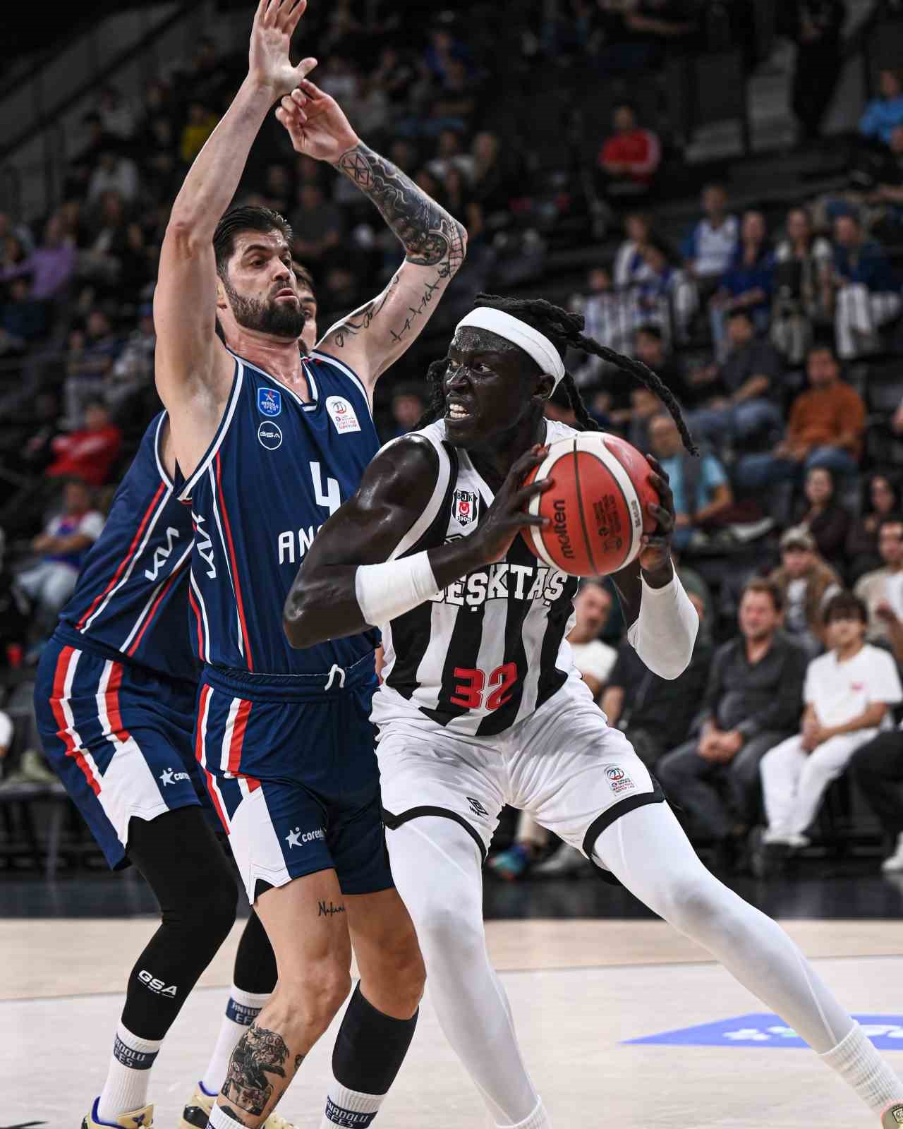 Basketbol Süper Ligi: A. Efes: 95 - Beşiktaş: 81
