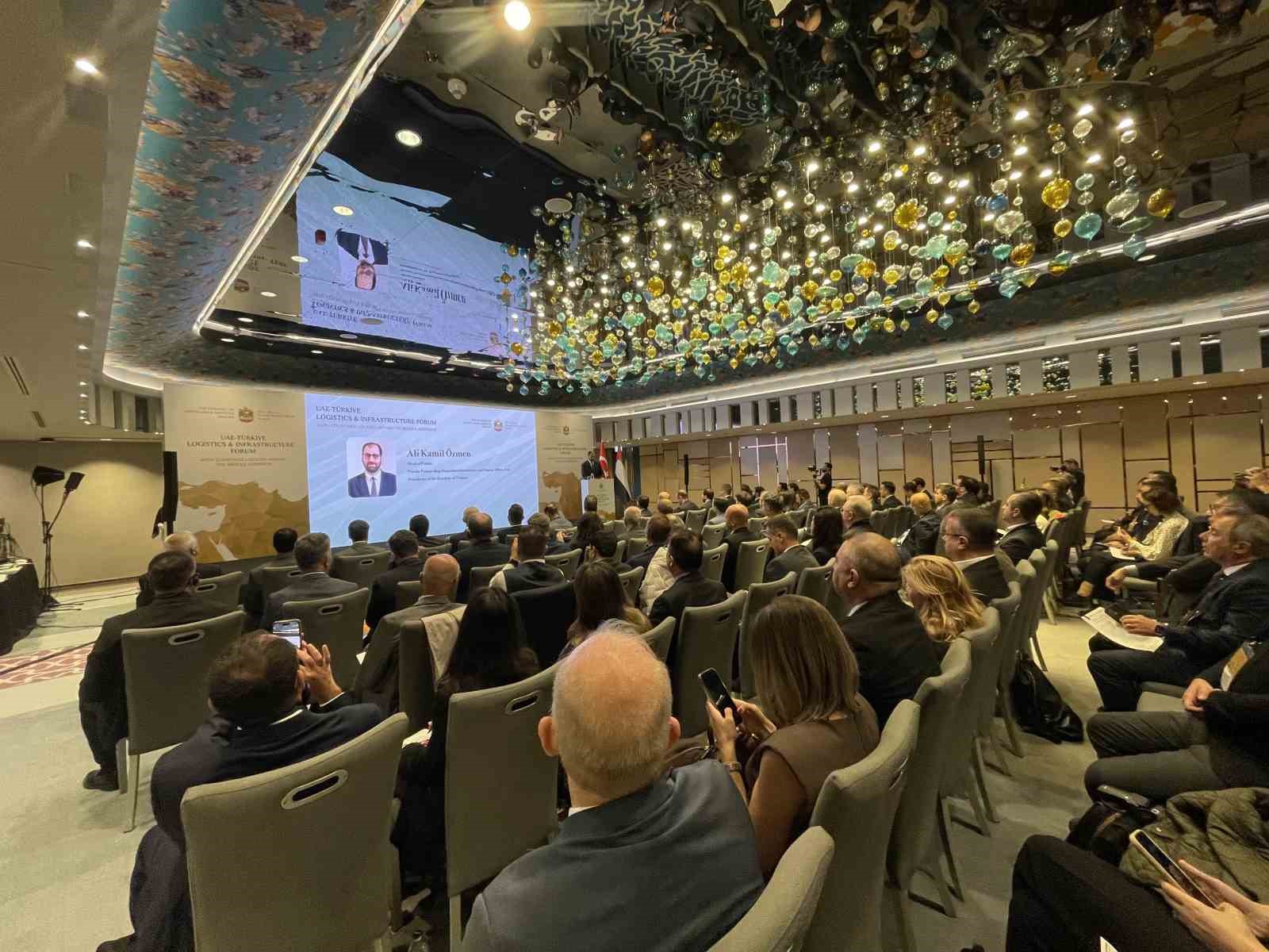 BAE-Türkiye Lojistik ve Altyapı Forumu başladı
