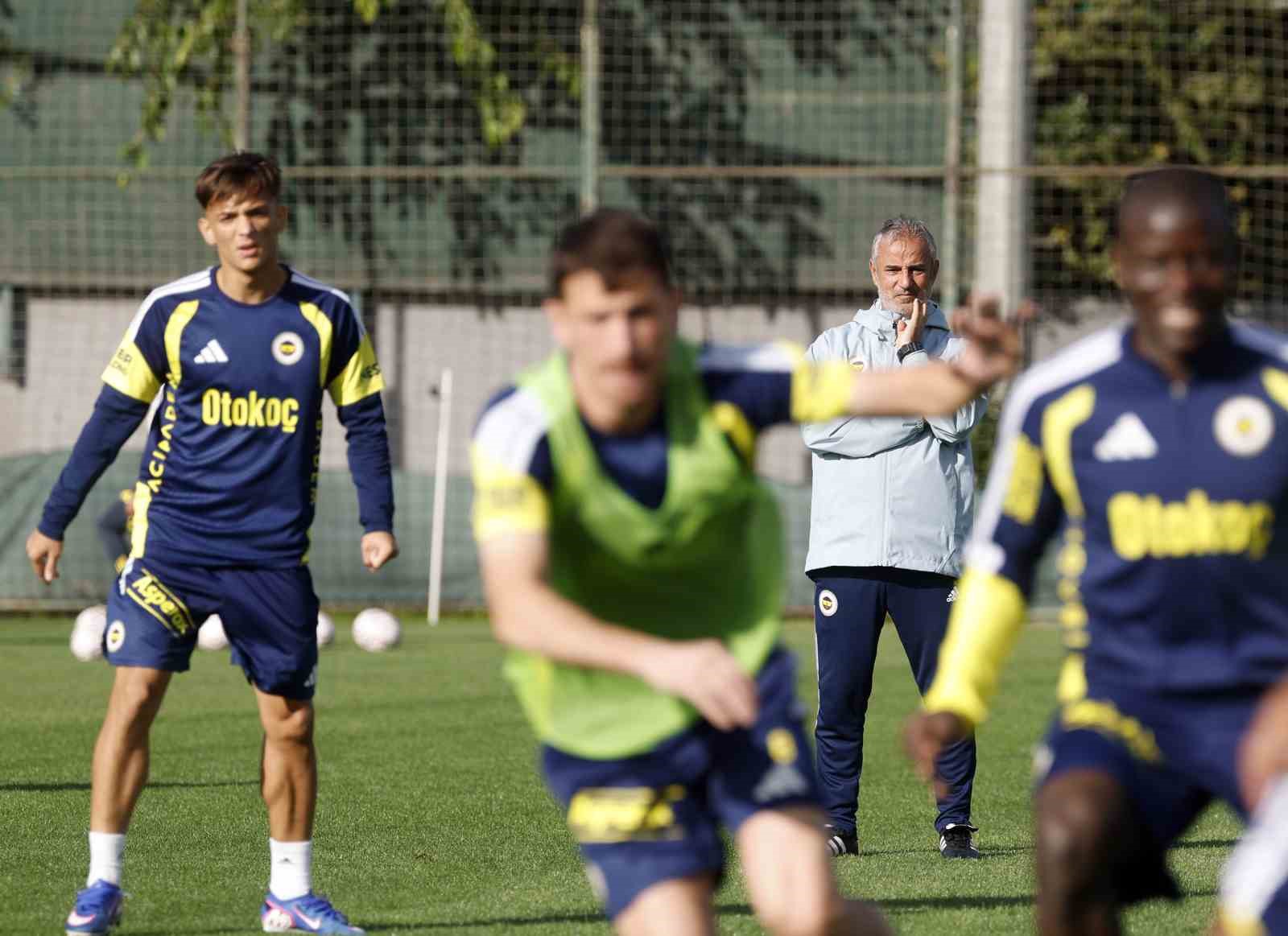 Fenerbahçe, Çaykur Rizespor maçı hazırlıklarına devam etti
