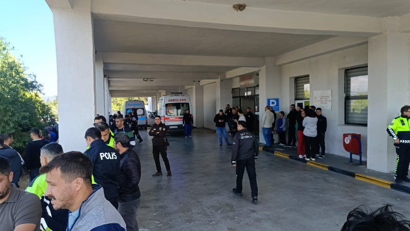 Soma'da madende göçük: 2 işçi sağ kurtarıldı, 5 işçi için çalışmalar sürüyor