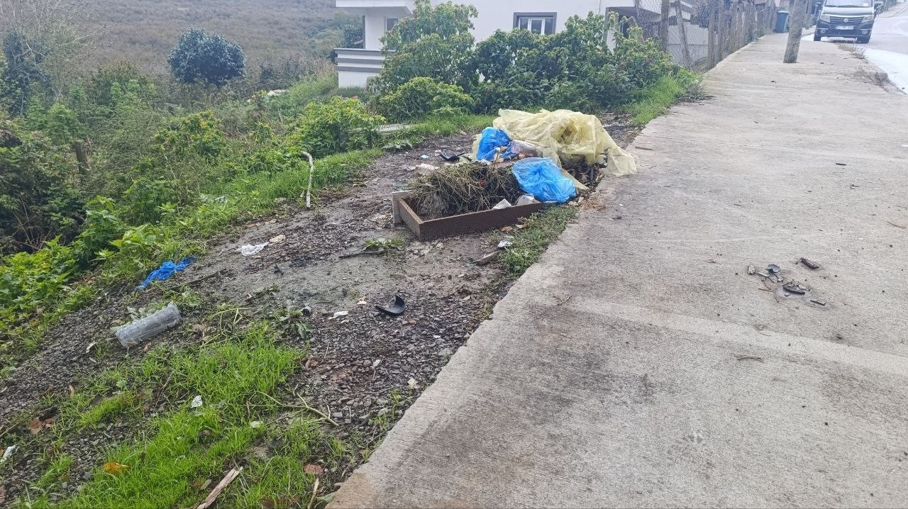 Üç tekerlekli elektrikli motosiklet ile otomobil çarpıştı: 1 ölü, 1 yaralı
