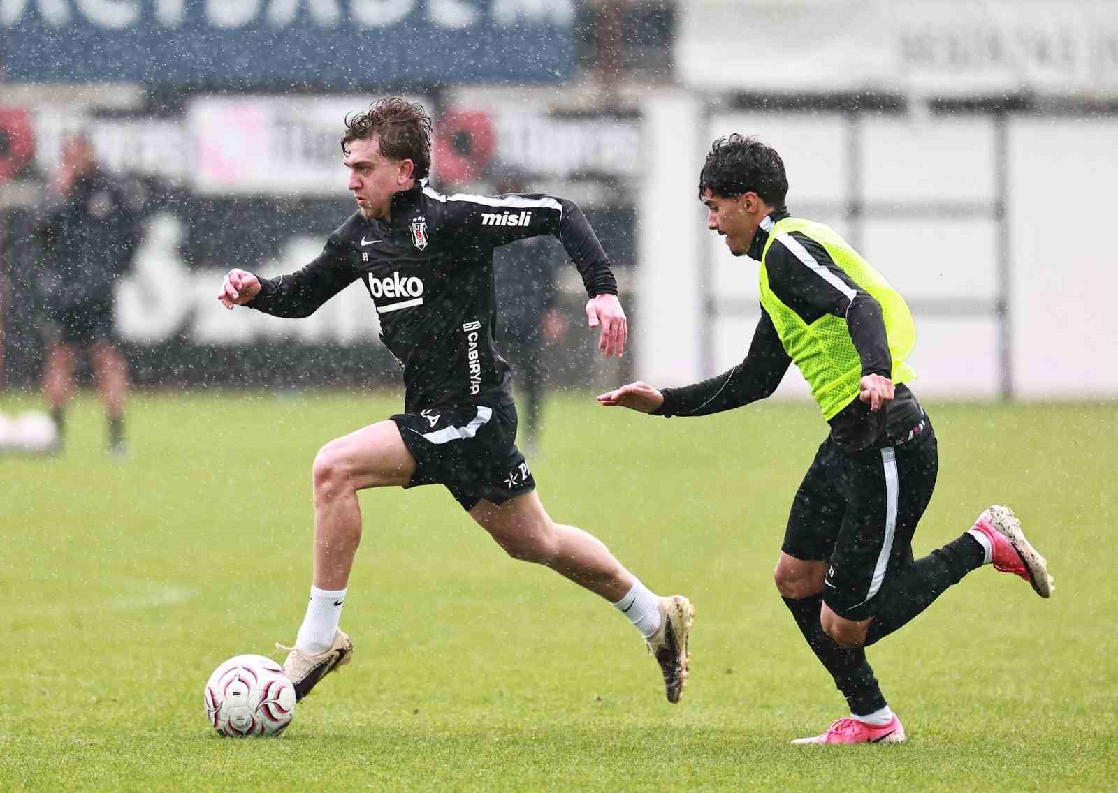 Beşiktaş, Kocaelispor maçı hazırlıklarını sürdürdü
