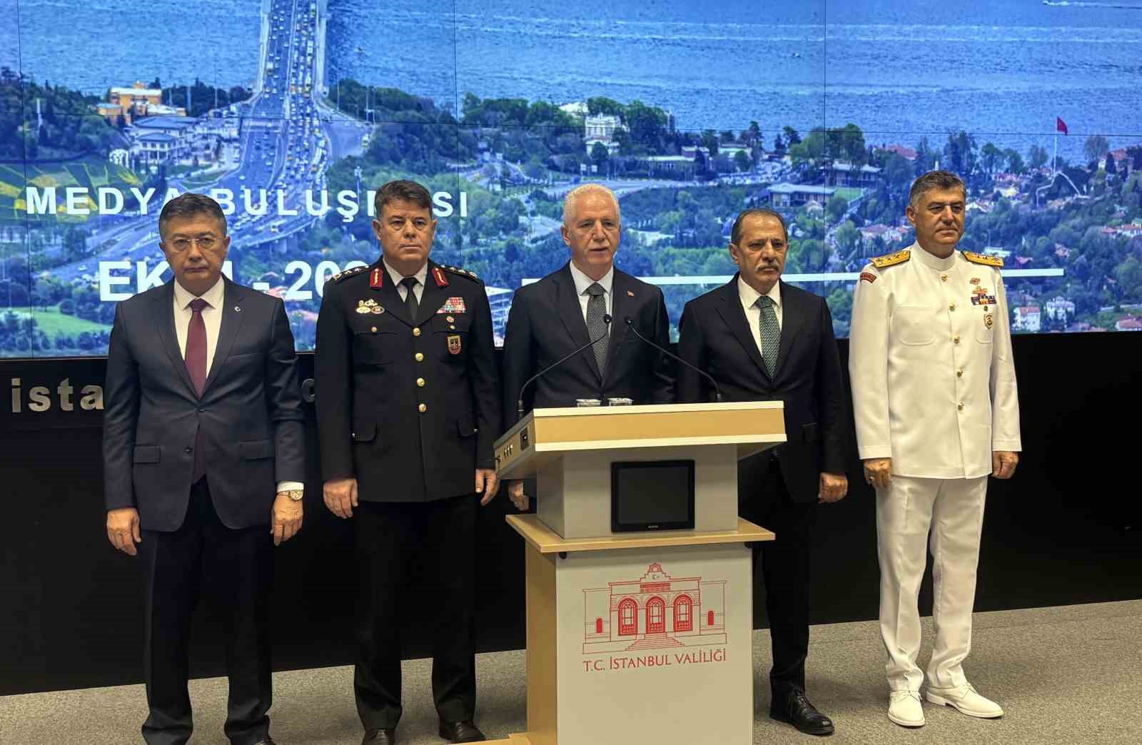 İstanbul Valisi Gül: "Terör örgütlerine yönelik operasyonlarımız geçen yılın aynı dönemine göre yüzde 20 arttı"
