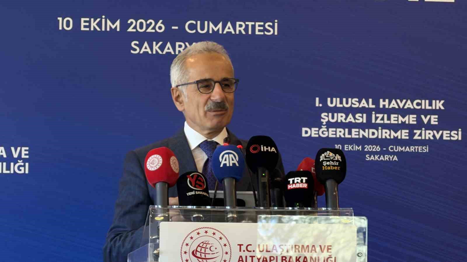 Bakan Uraloğlu: "ICAO’ya seçilirsek küresel havacılık politikalarının oluşturulduğu masada doğrudan yer alacağız"

