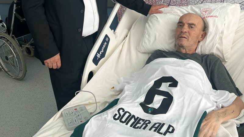 Soner Alp hayatını kaybetti